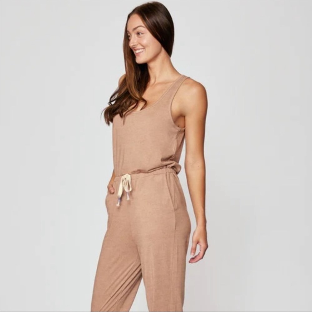 NWT Spiritual Gangster tan perfect lounge jumpsuit. Size medium